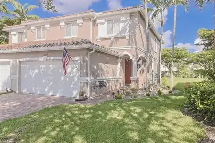 10007 Chiana Cir, Fort Myers