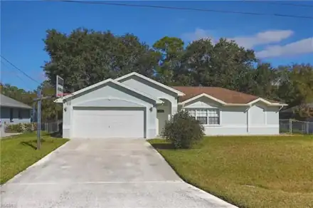 11407 Rabun Gap Dr, North Fort Myers