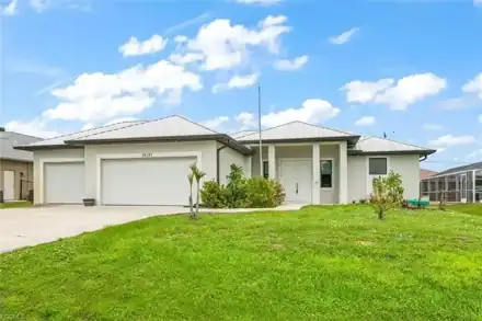 14141 Roof St, Fort Myers