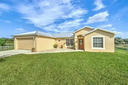 1716 Columbus Ave, Lehigh Acres
