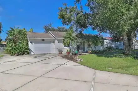 2225 Parker Ave, Fort Myers