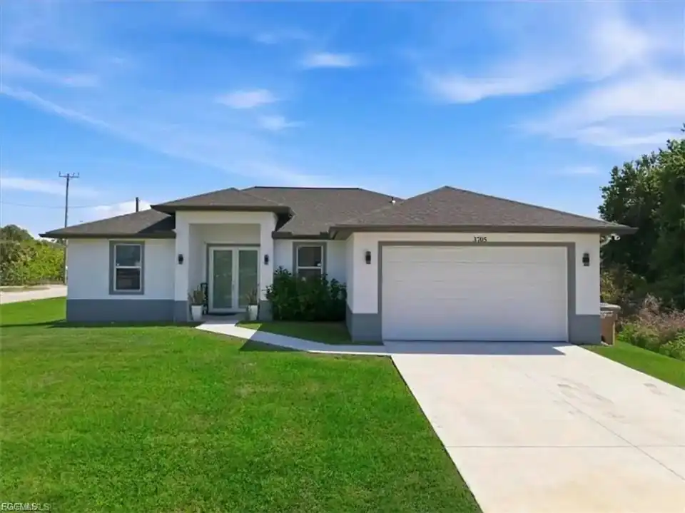 3705 Kelsey St, Fort Myers