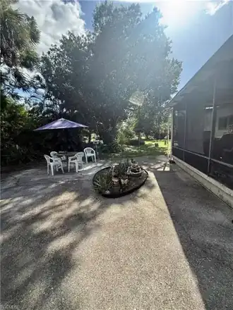 8180 Breeze Dr, North Fort Myers, photo 3